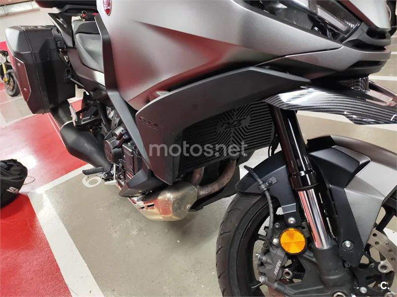 Honda NT1100 – Vista 7