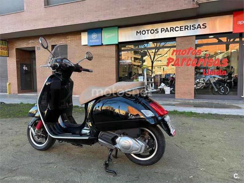 Vespa GTS Super 125 – Vista 4