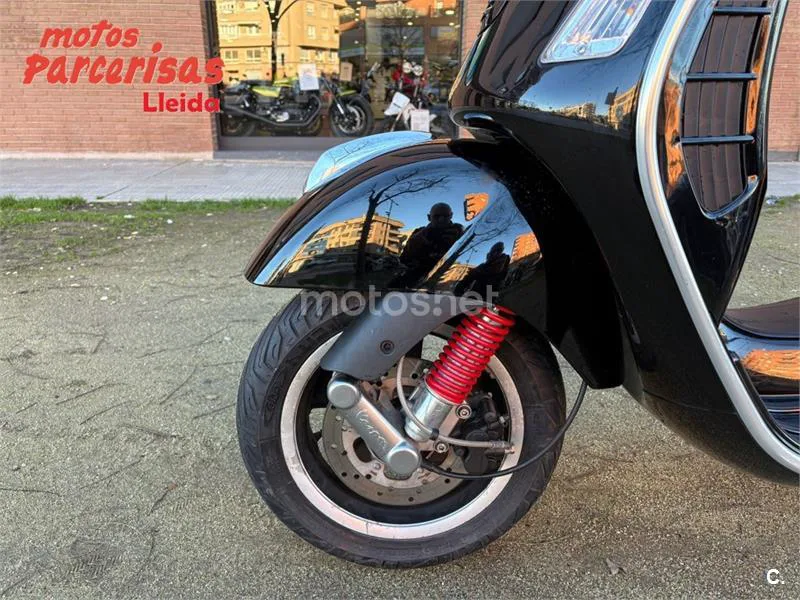 Vespa GTS Super 125 – Vista 5