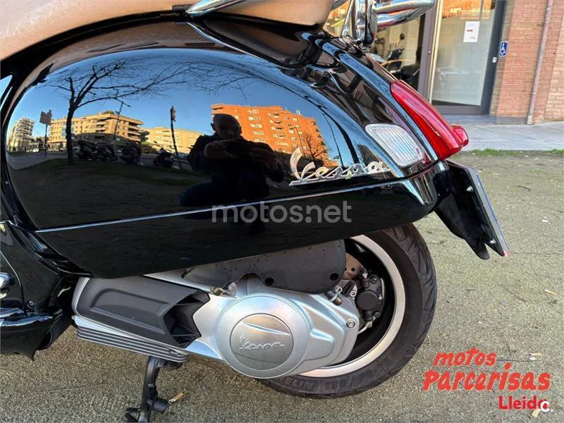 Vespa GTS Super 125 – Vista 9