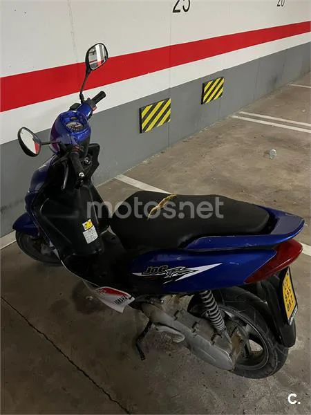 Yamaha Jog 50 R – Vista 6