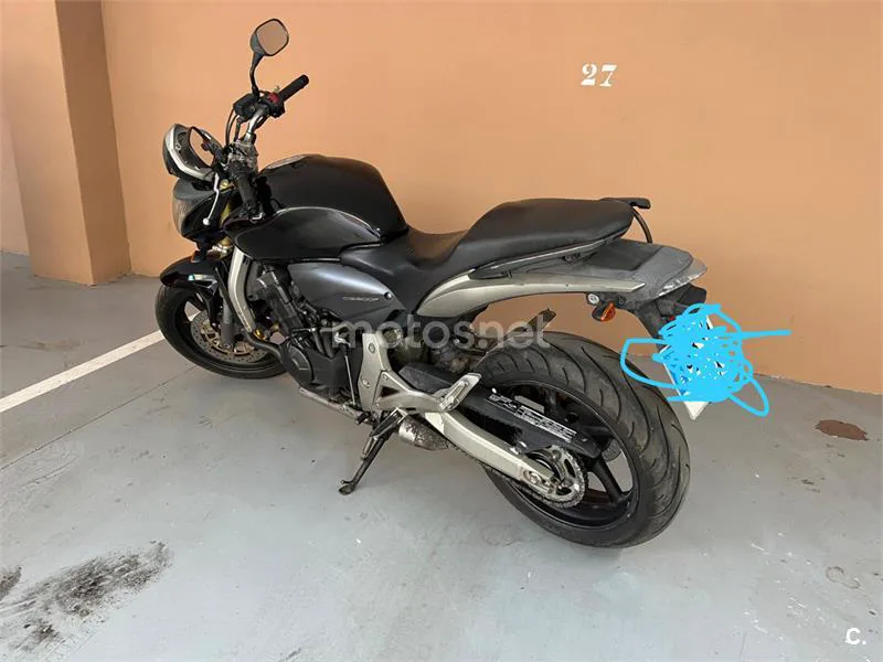 Honda CB 600 F – Vista 2