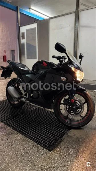 Honda CBR 125R 2300 € 2017 Alicante - 2