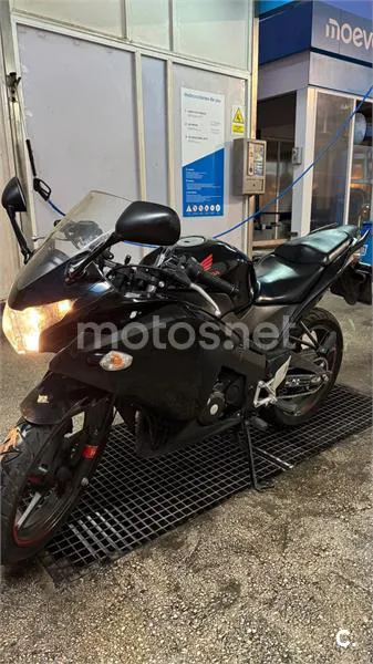Honda CBR 125R – Vista 3