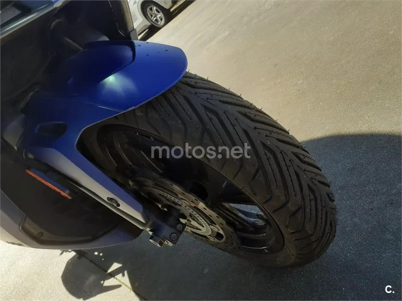 Kymco Xciting S 400 – Vista 14