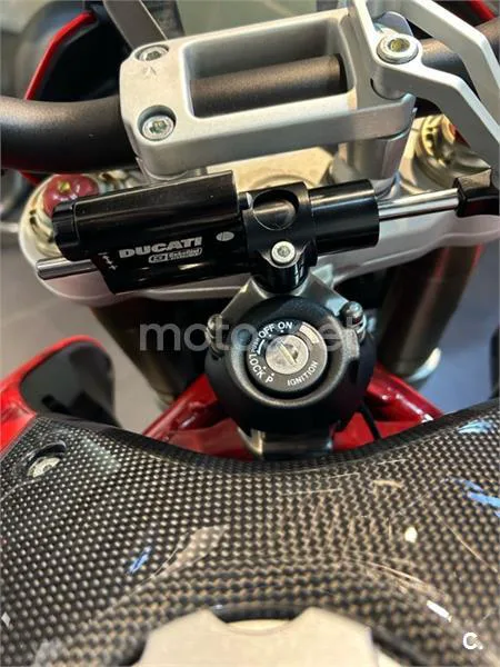 Ducati Hypermotard 1100 S – Vista 6