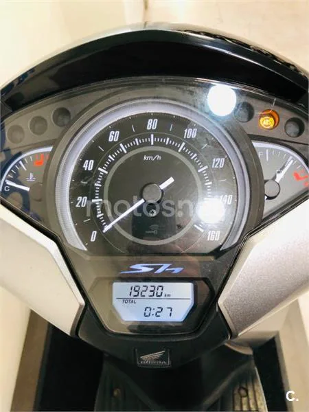 Honda SH 125i – Vista 4