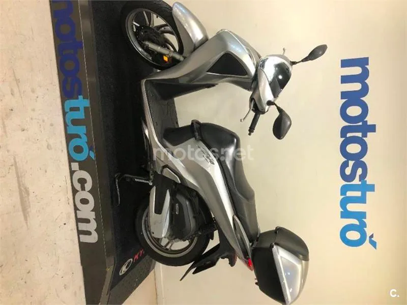 Honda SH 125i – Vista 6