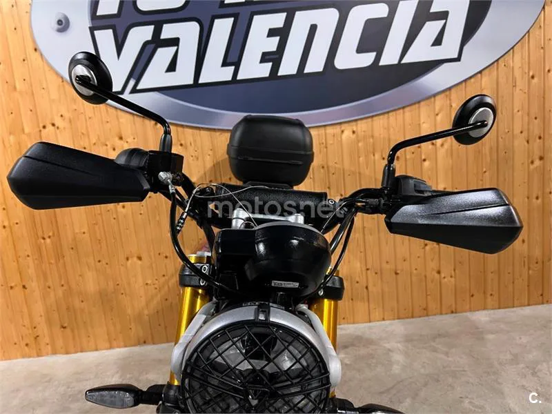 Triumph Scrambler 400 X – Vista 26