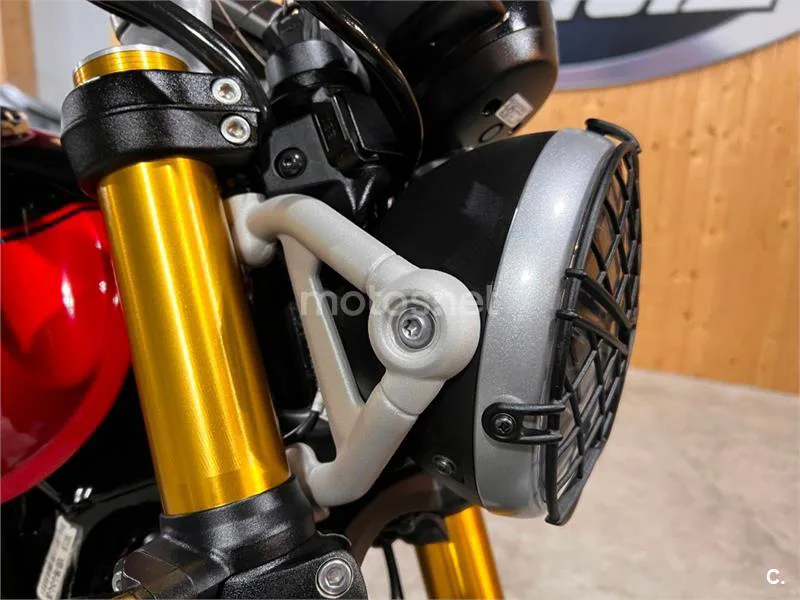 Triumph Scrambler 400 X – Vista 31
