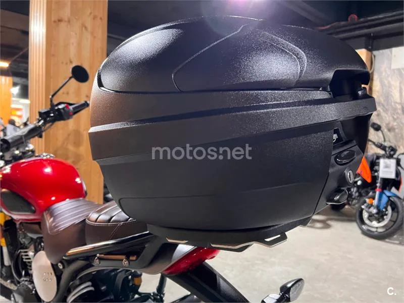 Triumph Scrambler 400 X – Vista 53