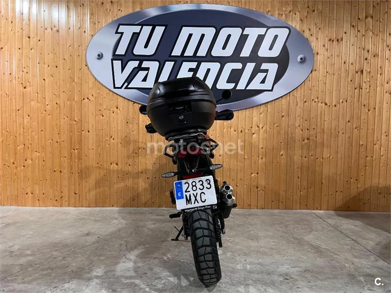 Triumph Scrambler 400 X – Vista 7
