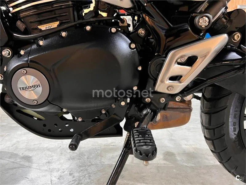 Triumph Scrambler 400 X – Vista 63