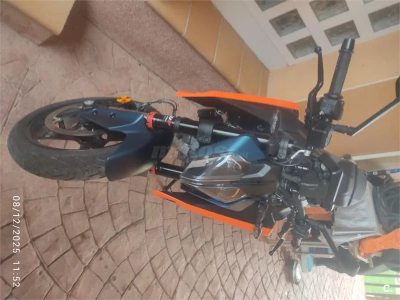 KTM 125 – Vista 2