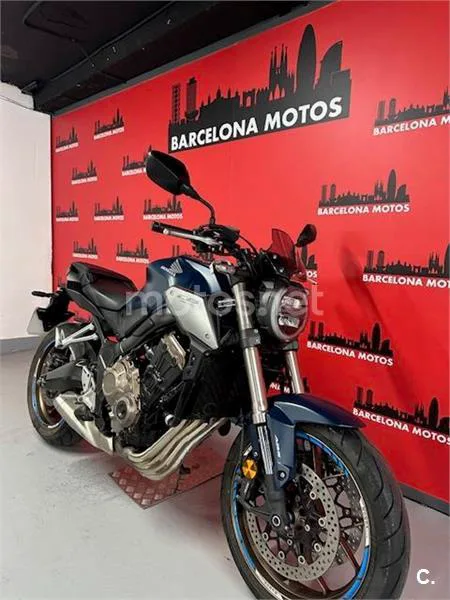 Honda CB 650 R – Vista 3