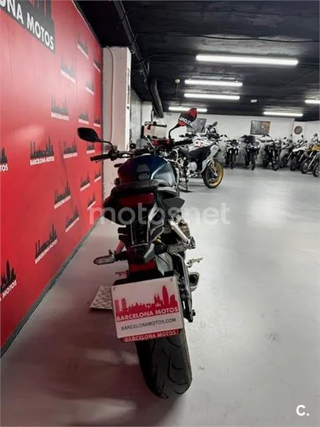 Honda CB 650 R – Vista 6