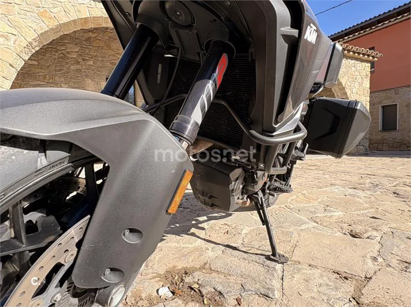 KTM 1290 Super Adventure – Vista 13