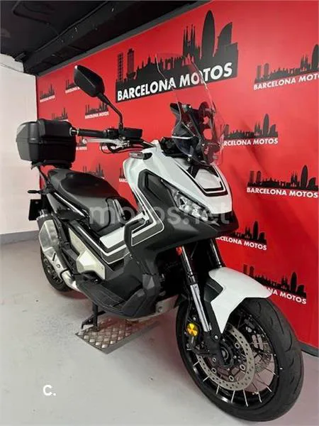 Honda X-ADV – Vista 3