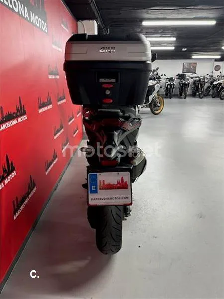 Honda X-ADV – Vista 6