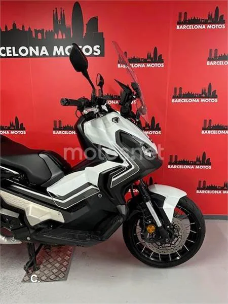 Honda X-ADV – Vista 7