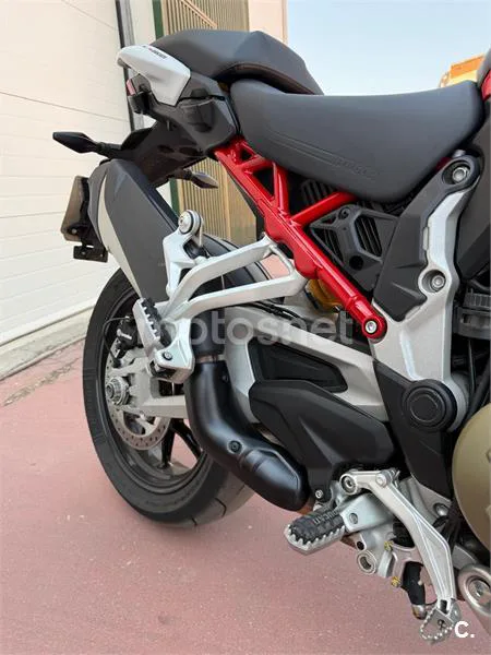 Ducati Multistrada V4 – Vista 4