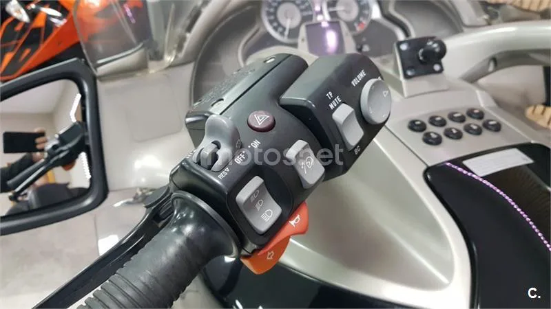 BMW K 1200 LT – Vista 40
