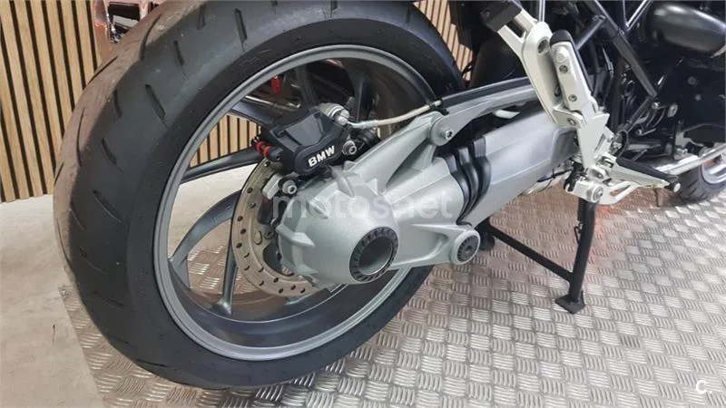 BMW R 1200 R – Vista 13