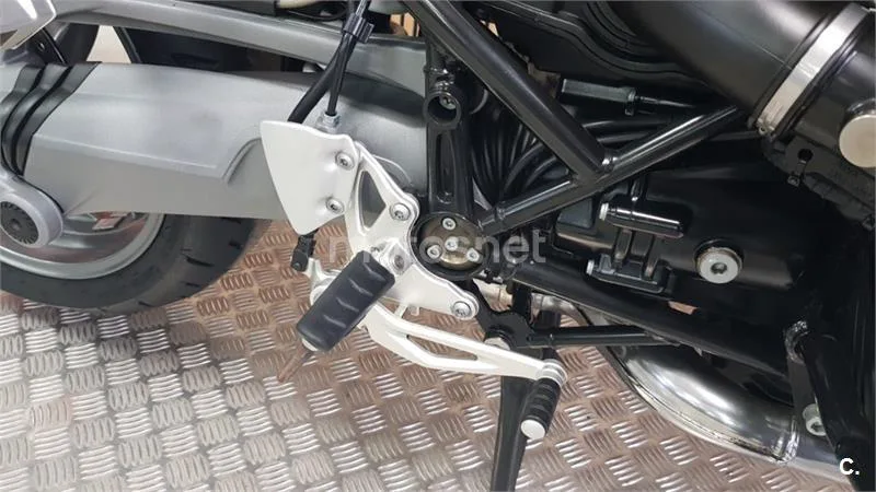 BMW R 1200 R – Vista 18