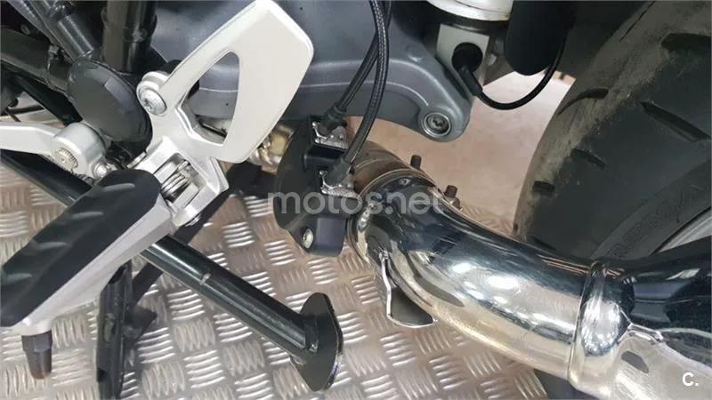 BMW R 1200 R – Vista 30