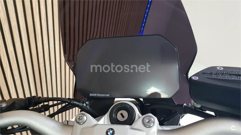 BMW F 900 R – Vista 11