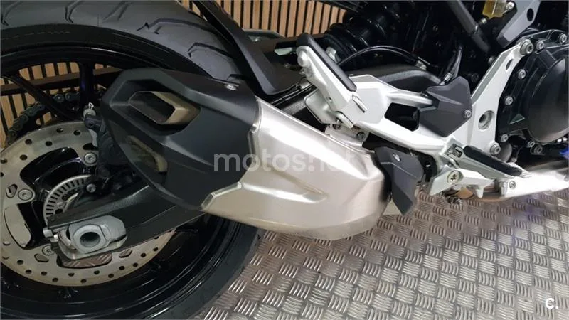 BMW F 900 R – Vista 14