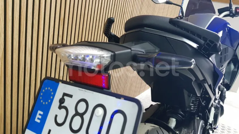 BMW F 900 R – Vista 16