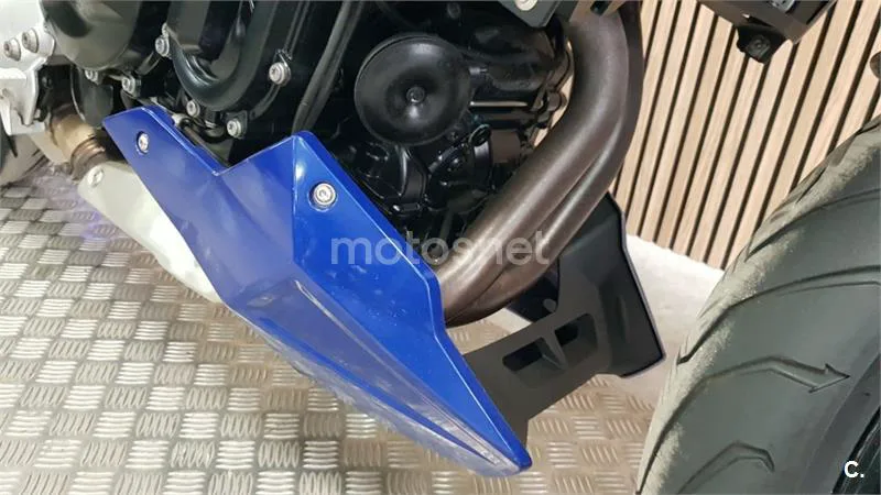 BMW F 900 R – Vista 21