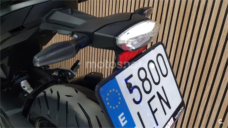 BMW F 900 R – Vista 34