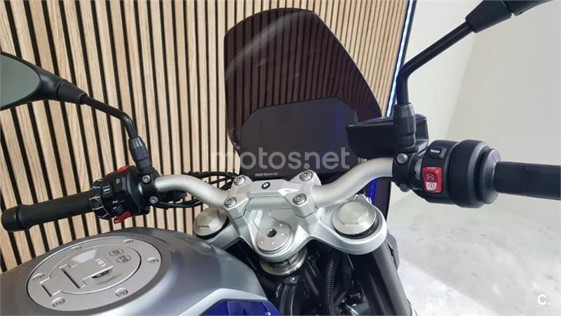 BMW F 900 R – Vista 9