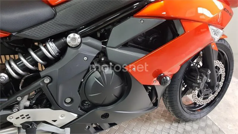 Kawasaki ER-6F – Vista 12