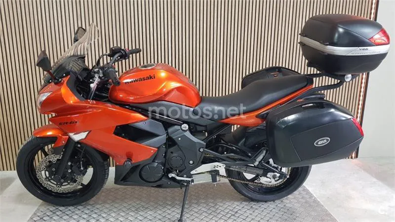 Kawasaki ER-6F – Vista 22