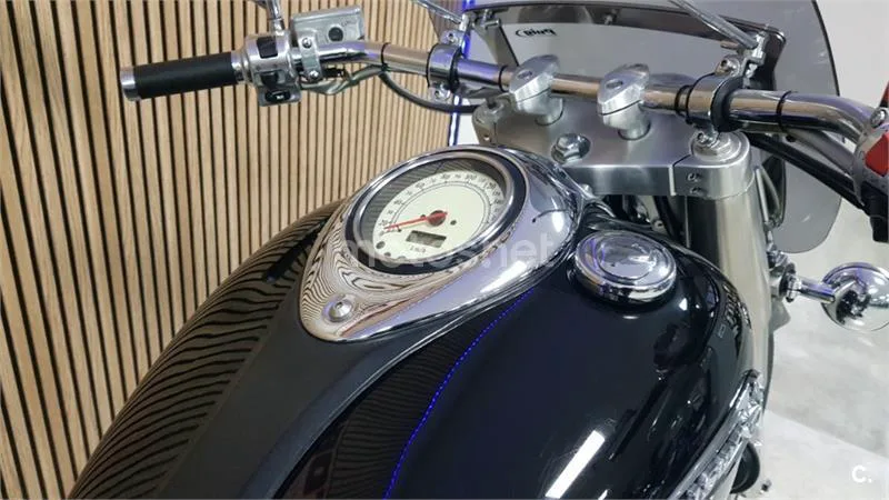 Yamaha XVZ 1300 Royal Star – Vista 13