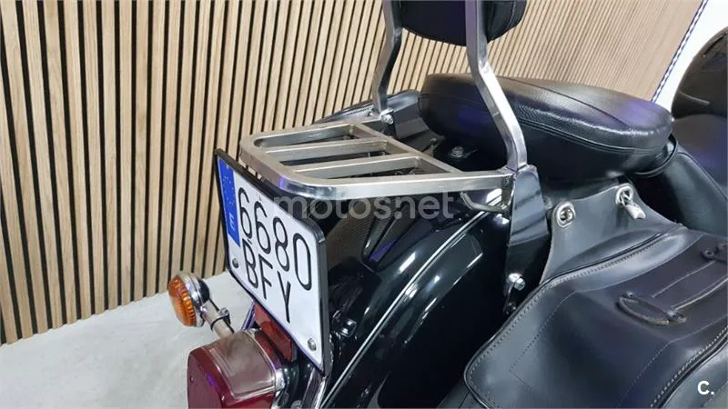 Yamaha XVZ 1300 Royal Star – Vista 15