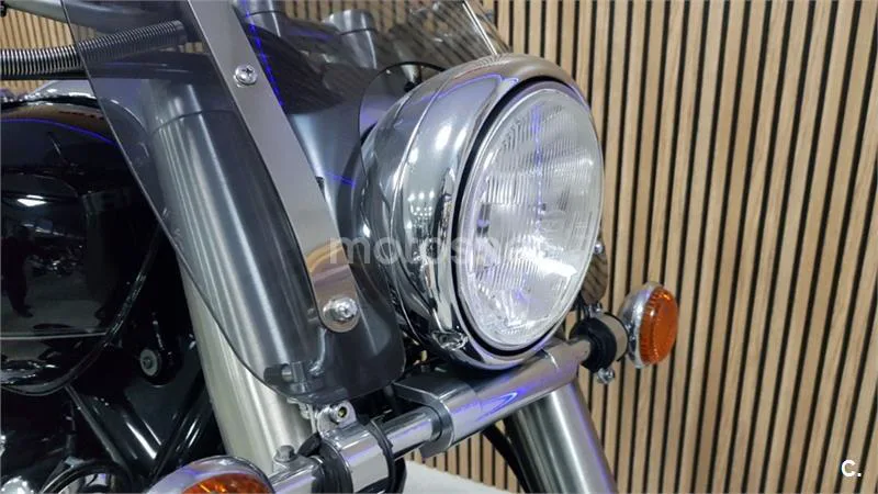 Yamaha XVZ 1300 Royal Star – Vista 19