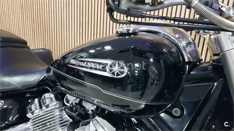 Yamaha XVZ 1300 Royal Star – Vista 7