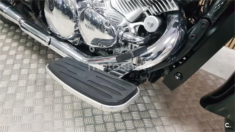 Yamaha XVZ 1300 Royal Star – Vista 8