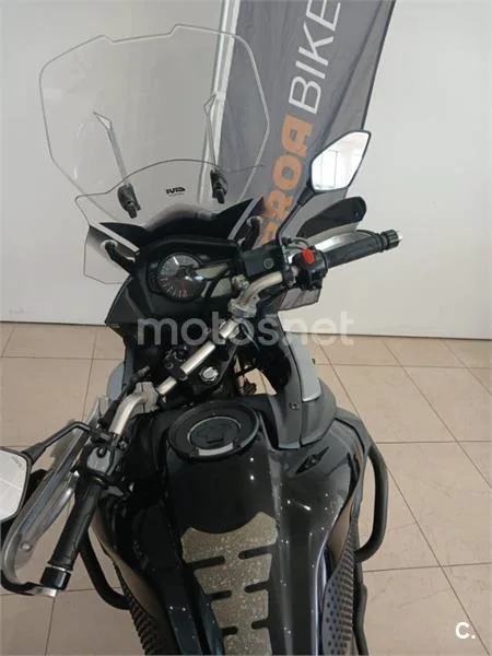 Suzuki V-Strom 650 - Vista 6