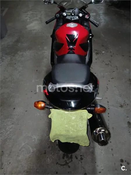 Honda CBR 600F – Vista 4