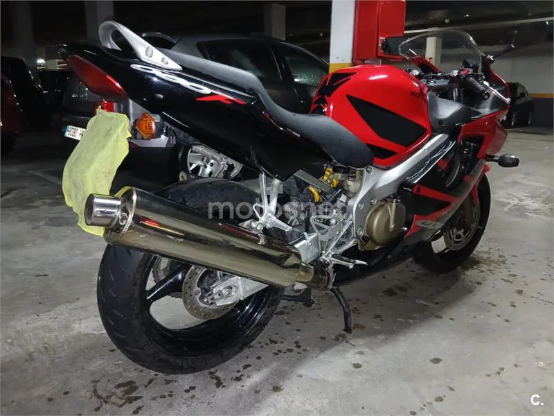 Honda CBR 600F – Vista 8