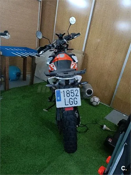 KTM 790 – Vista 3