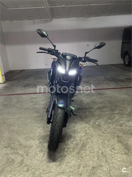 Yamaha MT-125 – Vista 2