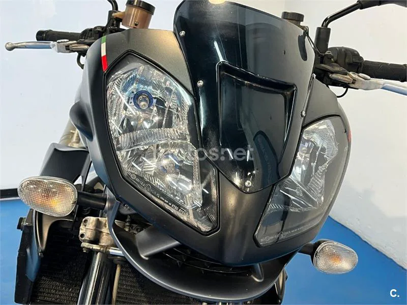 Aprilia Tuono 1000 R – Vista 21