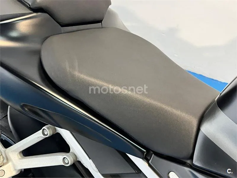 Aprilia Tuono 1000 R – Vista 23