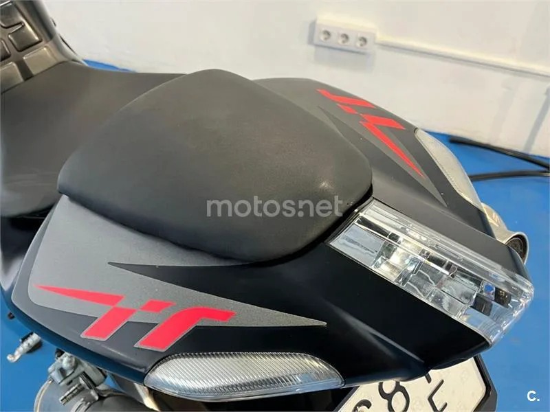 Aprilia Tuono 1000 R – Vista 42